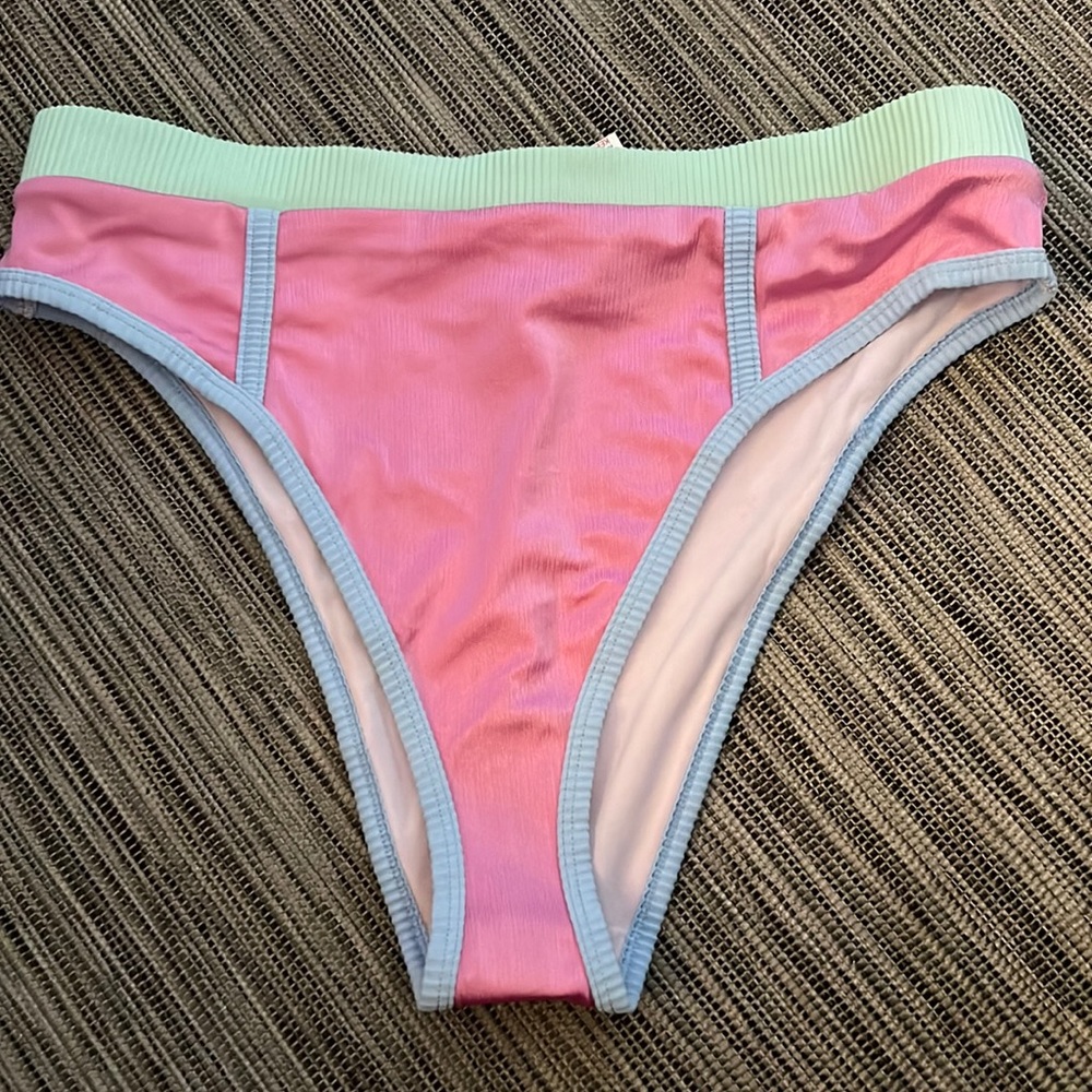NWOT Urban Outfitters Out From Under Bikini Bottom Size Large Z111